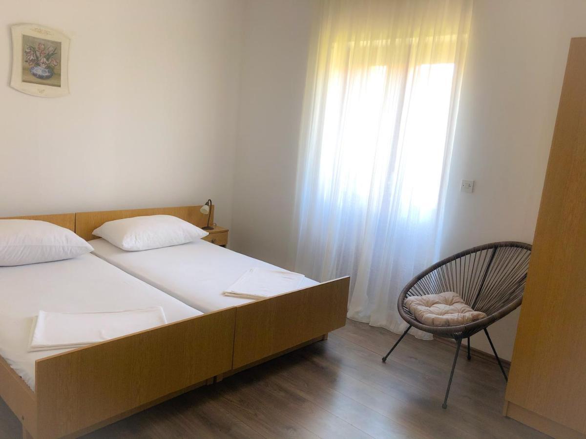Apartmani Bepina San Pietro di Brazza Esterno foto