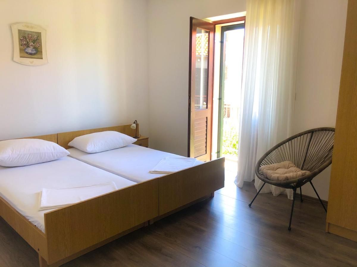 Apartmani Bepina San Pietro di Brazza Esterno foto